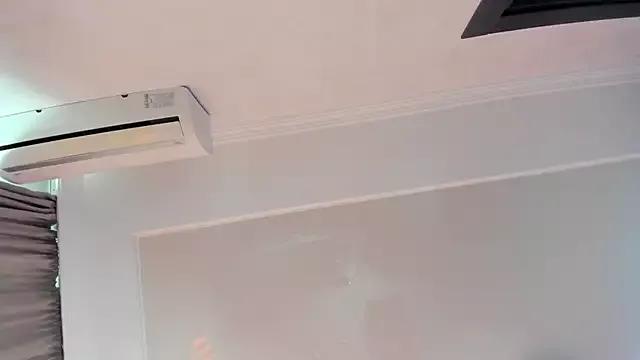 Starstormy on StripChat