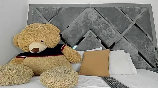 Sweet_Salome1 on StripChat