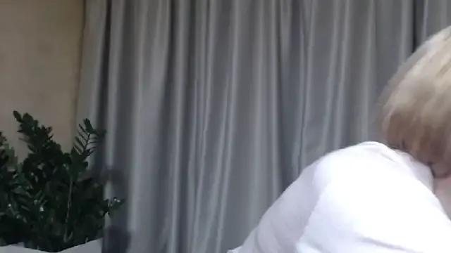 sweetpussy on StripChat