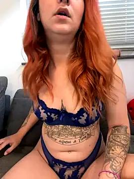 Tamy-Love on StripChat