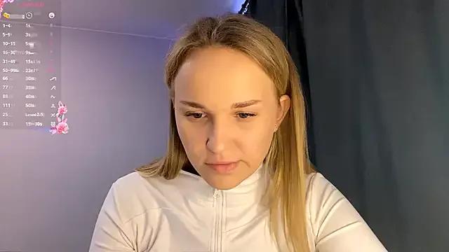 TanekaBoitel on StripChat