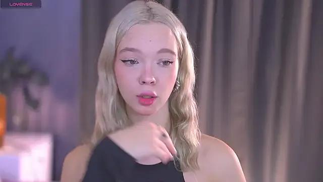 TastyTiffy on StripChat