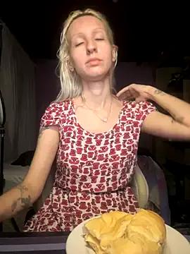 thebunnydark on StripChat