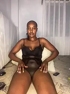 TinaFavourite on StripChat