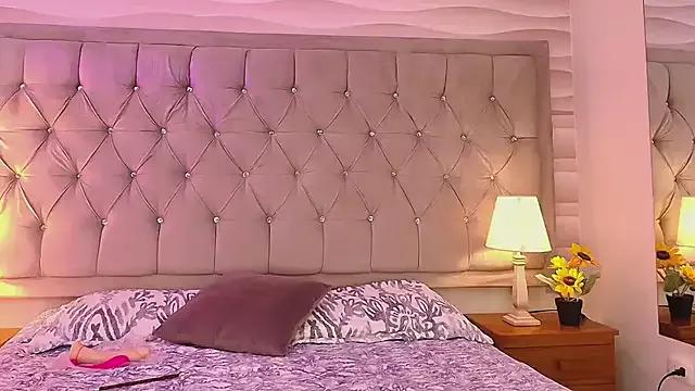 victoriapalmerfg on StripChat