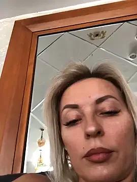 VikaBunny1 on StripChat