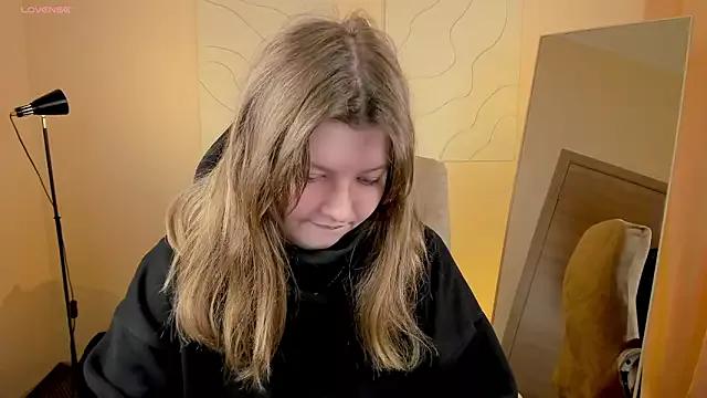 Vivian_cutie on StripChat 