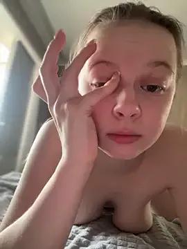 wrenlie on StripChat