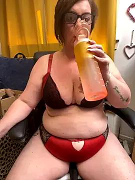 xXMiss_BLK on StripChat