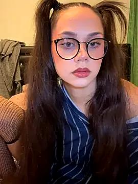 xxx_PocahontaSS on StripChat