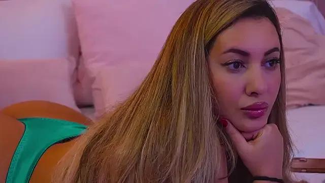 YaaraCollins — mmmm don t stop