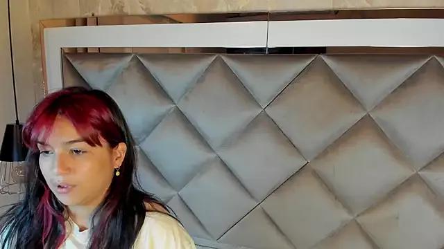 yayi_derek on StripChat