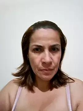 Zaralu_ on StripChat