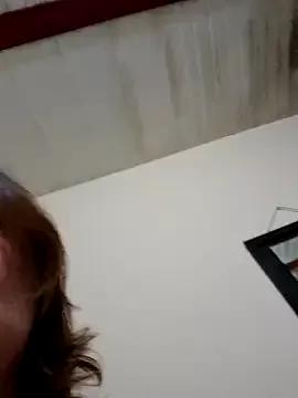 Zaralu_ on StripChat