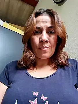 Zaralu_ on StripChat