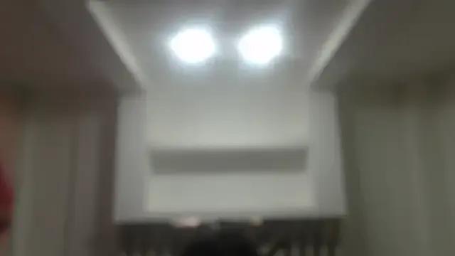 zoe_connor19 on StripChat