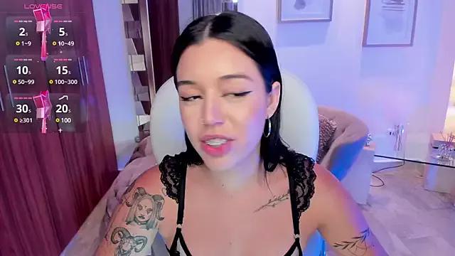 zoee_jackson on StripChat 